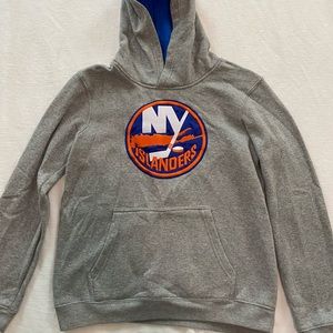 NY Islanders sweatshirt